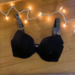Black Victoria’s Secret T Shirt Bra